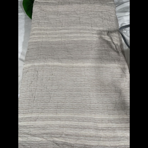 NIB Hotel Collection Honeycomb‎ Full/Queen Coverlet in Linen/Cotton - Picture 10 of 12